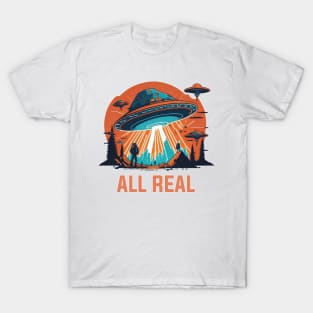 I believe UFO and aliens are here T-Shirt